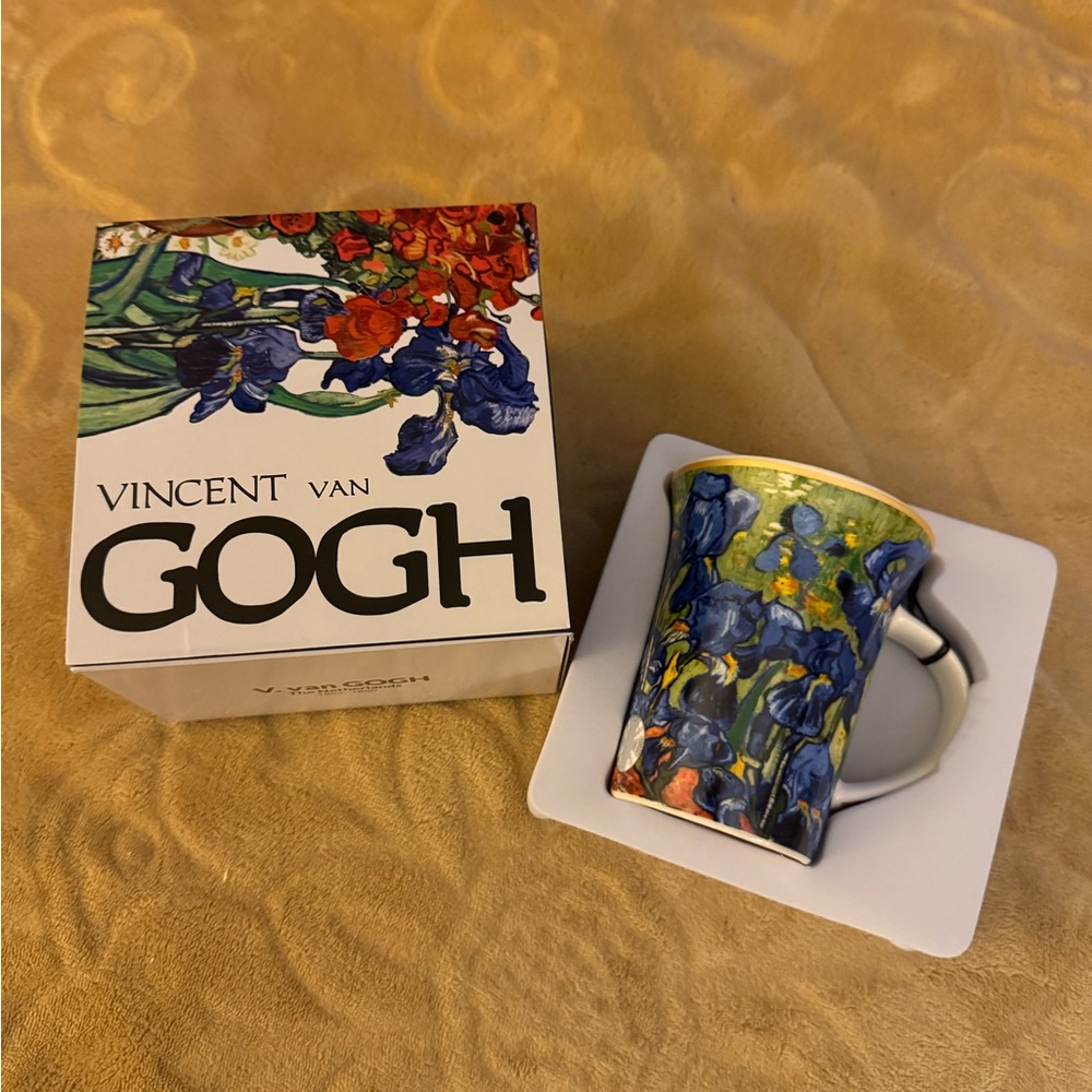 Carmani The Irises by V. Gogh Porcelain Mug in A Gift Box